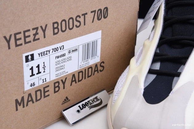 Azael Boost Yeezy V3 FW4980 700 Adidas 0817